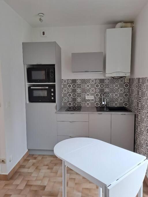 Appartement Chez Beatrice à Saint-Jouan-des-Guérets Extérieur photo